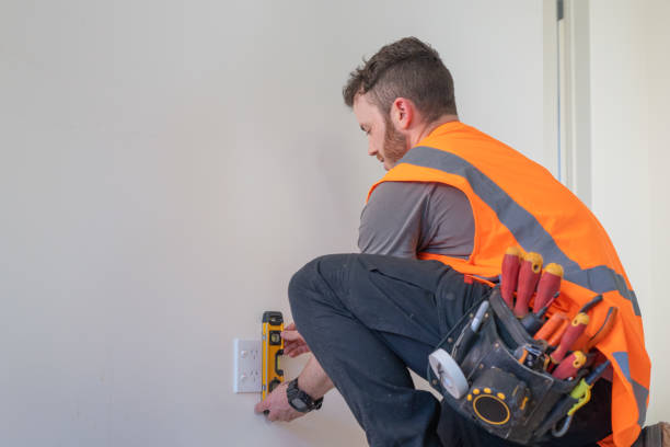 Best Electrician Near Me  in Williamsburg, OH